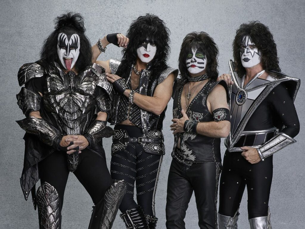 KISS announces final shows for band on "End Of The Road" tour New