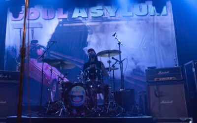 Soul Asylum bring their “Slowly But Shirley” tour to the Théâtre Beanfield